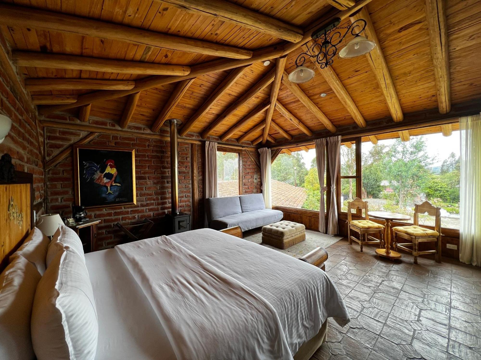 Hacienda Jimenita Wildlife Reserve Puembo ภายนอก รูปภาพ